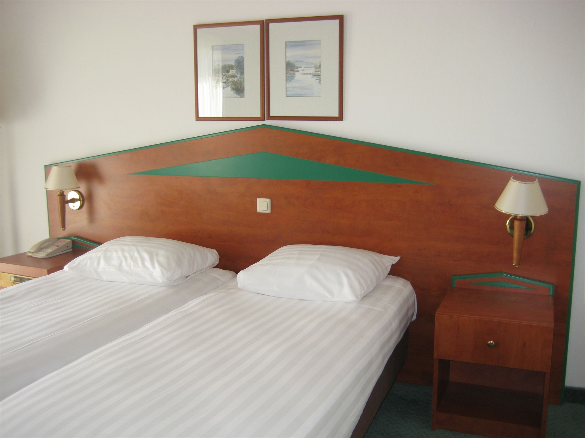 Fletcher Hotel Restaurant Loosdrecht-Amsterdam Ruang foto